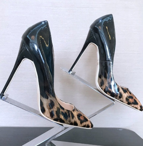 Heidi – Spitzen Pumps mit Leopardenmuster