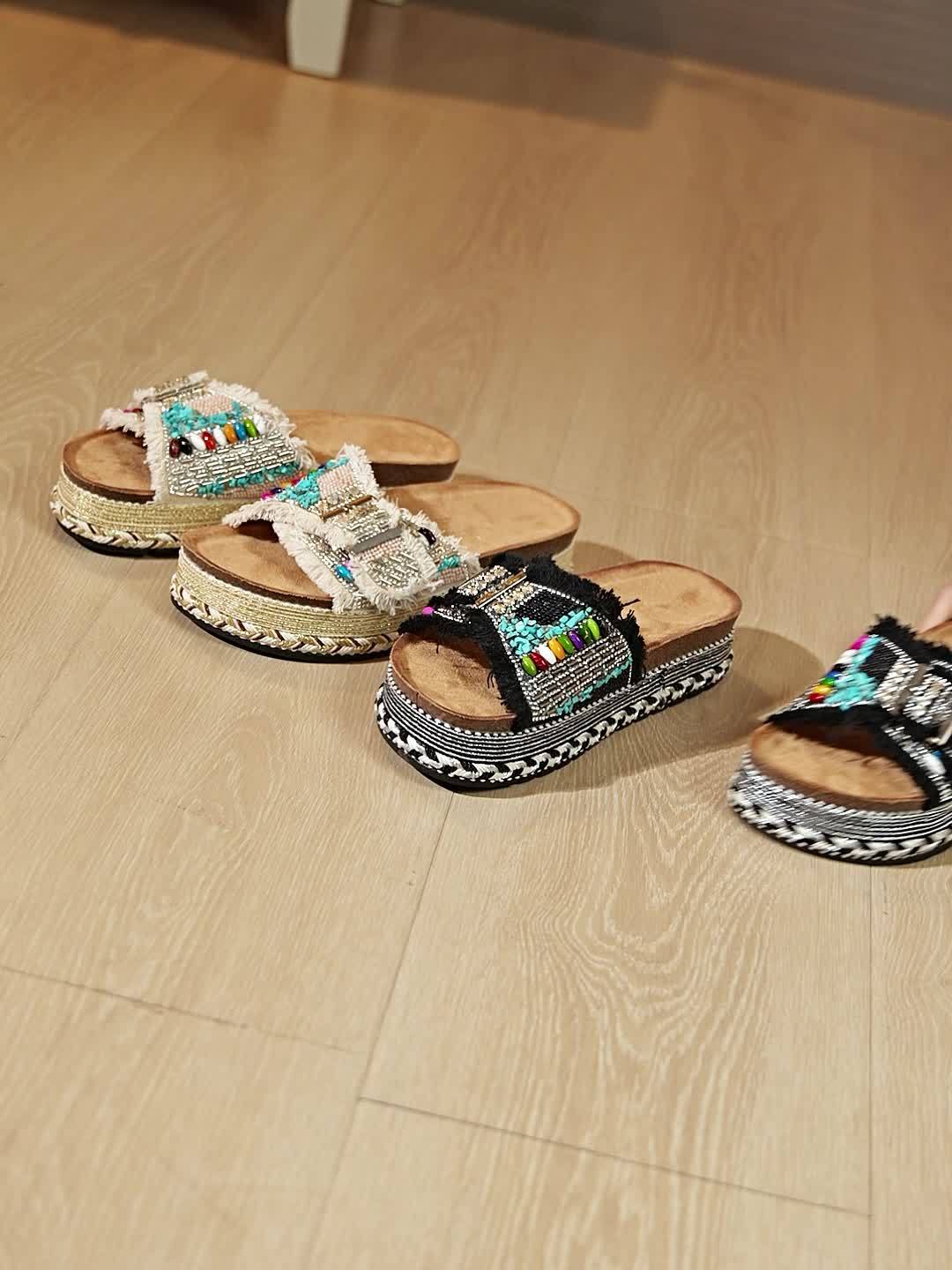 Damen Boho Plateau-Sandalen für den Sommer – Modische Strandschuhe mit Verzierungen