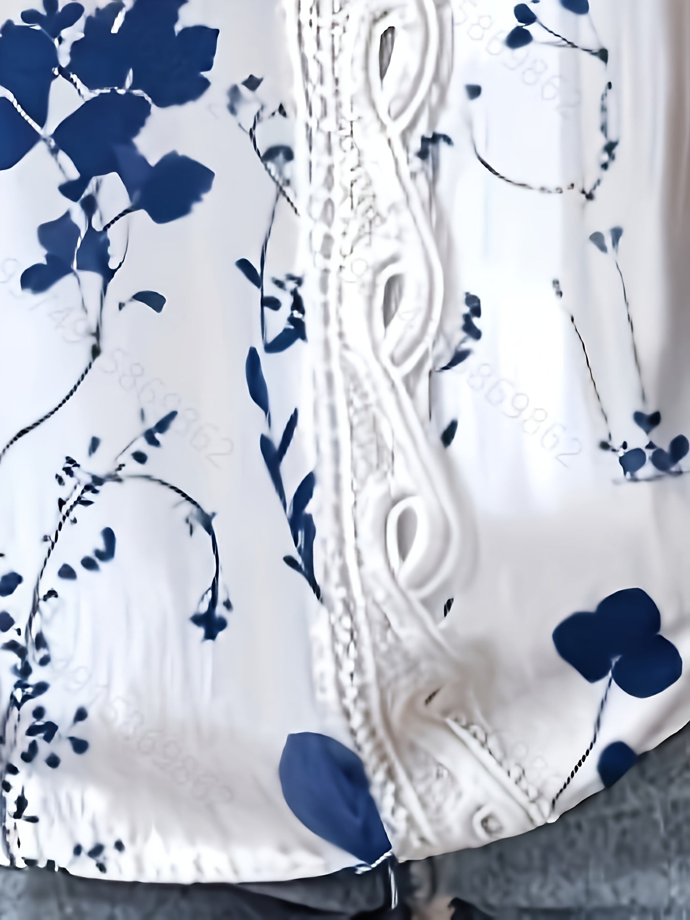 Damen Bluse mit Spitze und Blumenmuster – Modisch für Freizeit & Alltag