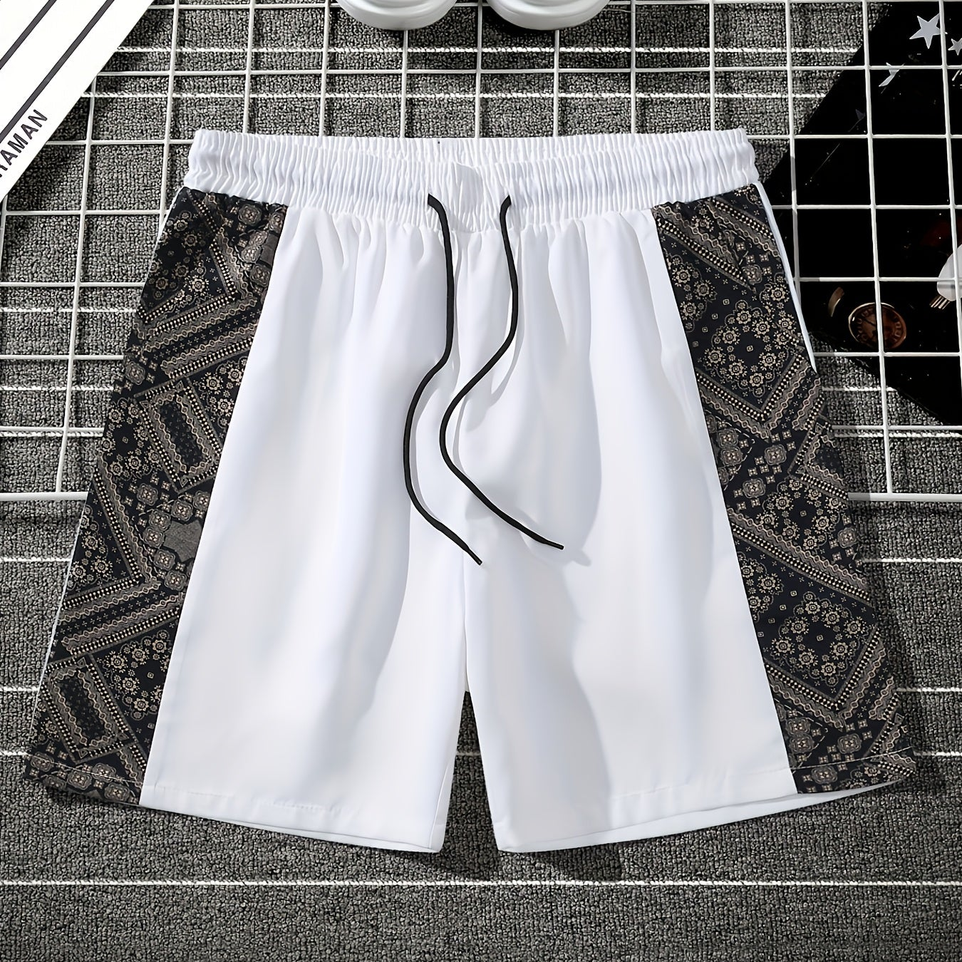 Herren Urban Streetwear Shorts mit grafischem Muster und elastischem Bund – Modische Freizeithose