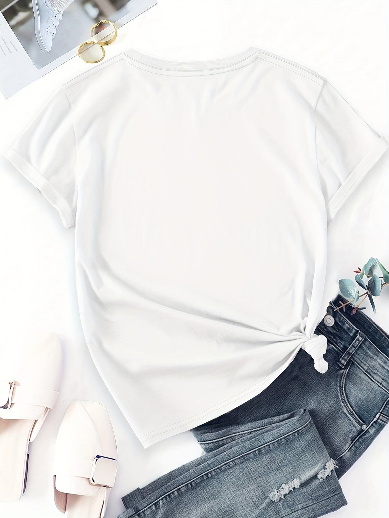 Damen T-Shirt mit Wildblumen-Print – Künstlerisches Blumenmotiv, Kurzarm, Modern Freizeitstil