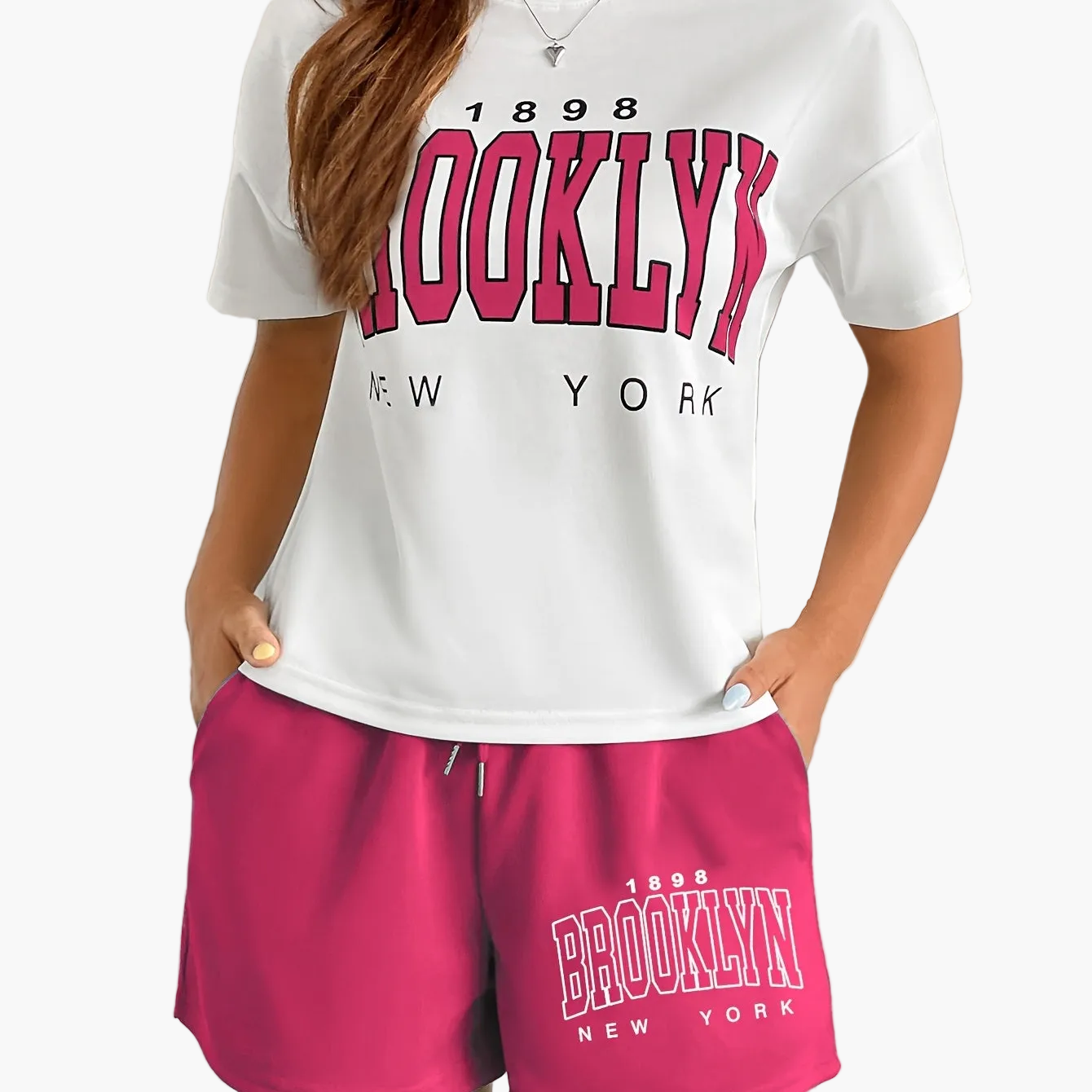 Damen Streetstyle Zweiteiler Set – Brooklyn New York Print T-Shirt und Shorts, Urban Freizeit Outfit