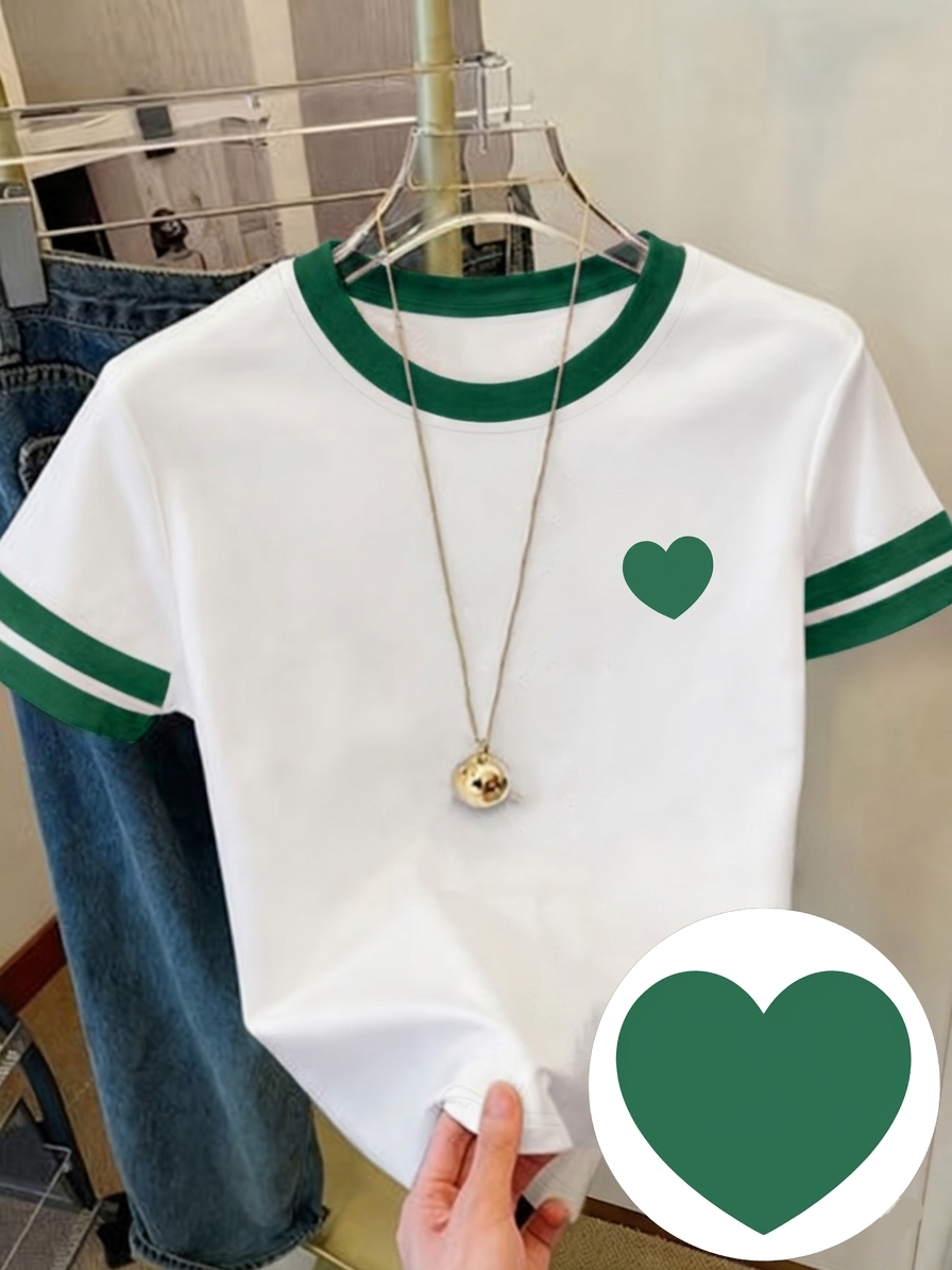 Damen T-Shirt mit Herz-Print und Kontraststreifen – Casual Streetwear Style