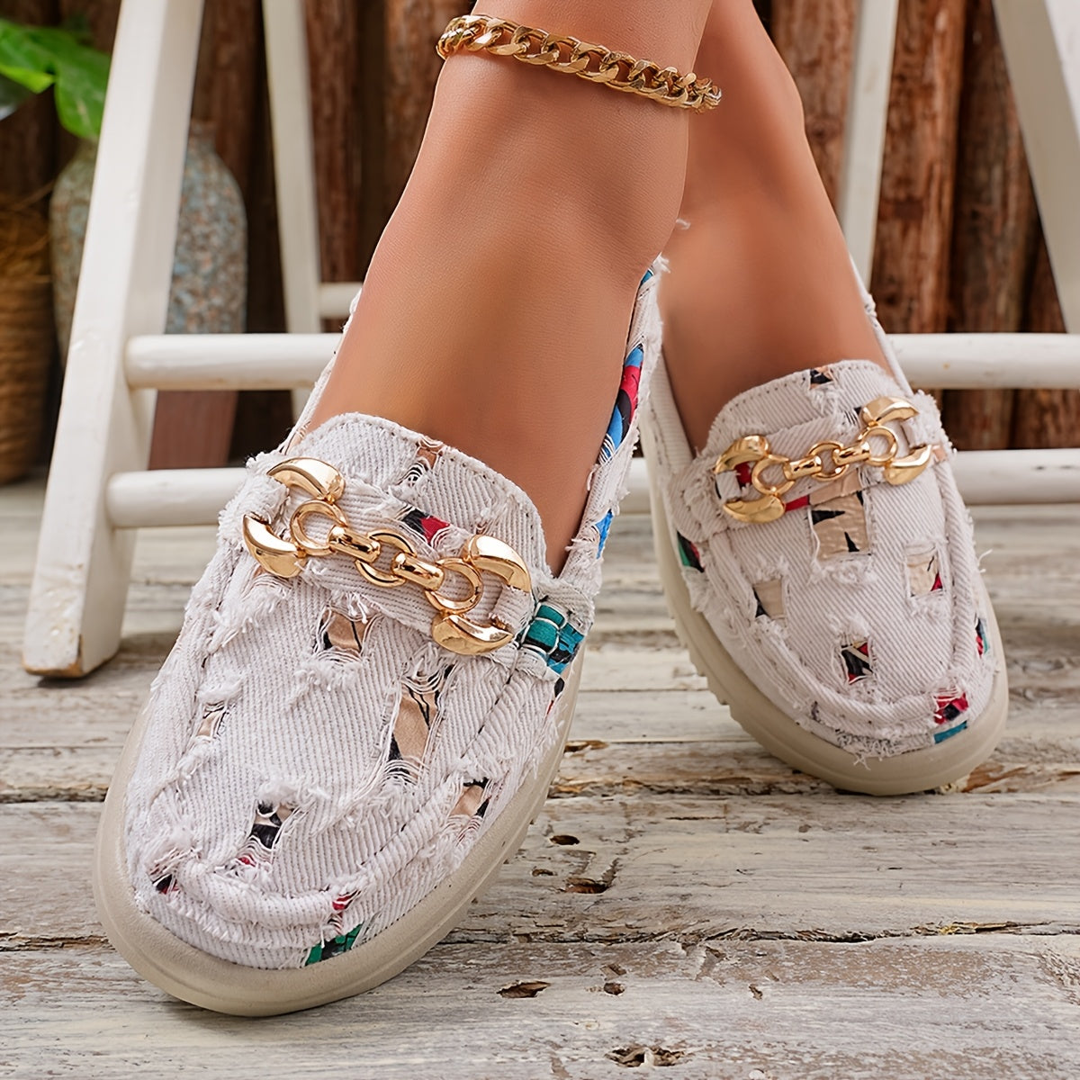 Damen Slip-On Loafer im modischen Fransen-Design mit goldener Kette – Bequeme Freizeitschuhe für den Alltag