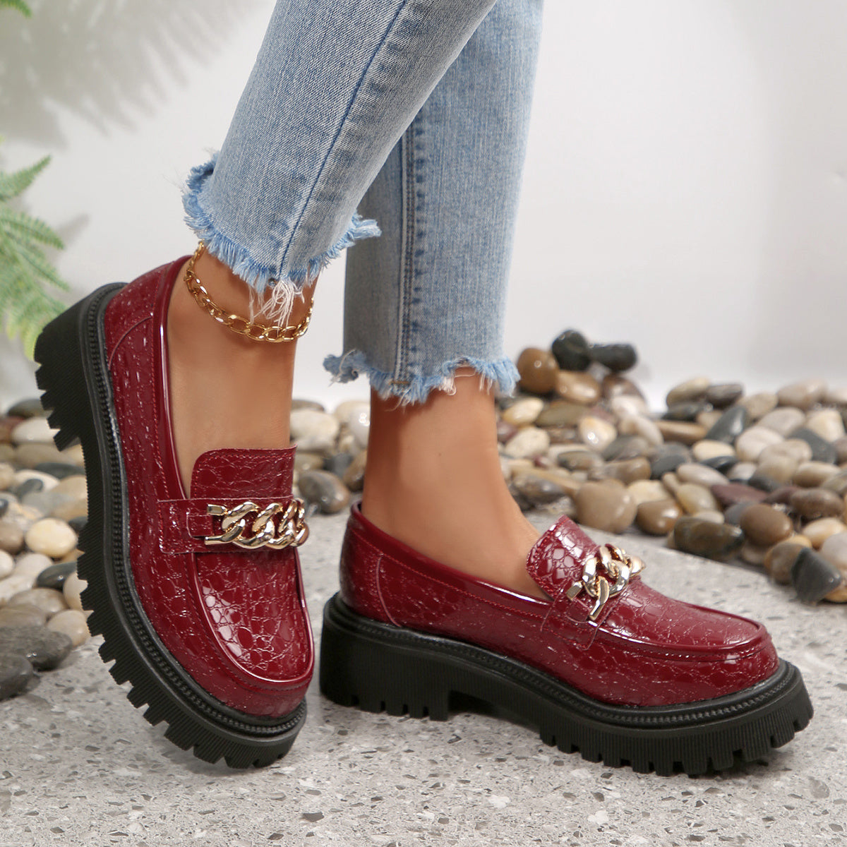 Damen Chunky Loafer mit Ketten-Detail – Stilvolle Slip-Ons für Alltag und Büro