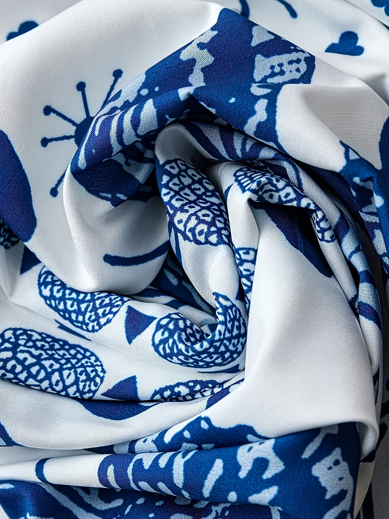 Damen Maxikleid mit Halterneck und Boho-Blumenprint – Elegantes Sommerkleid für Urlaub und Freizeit