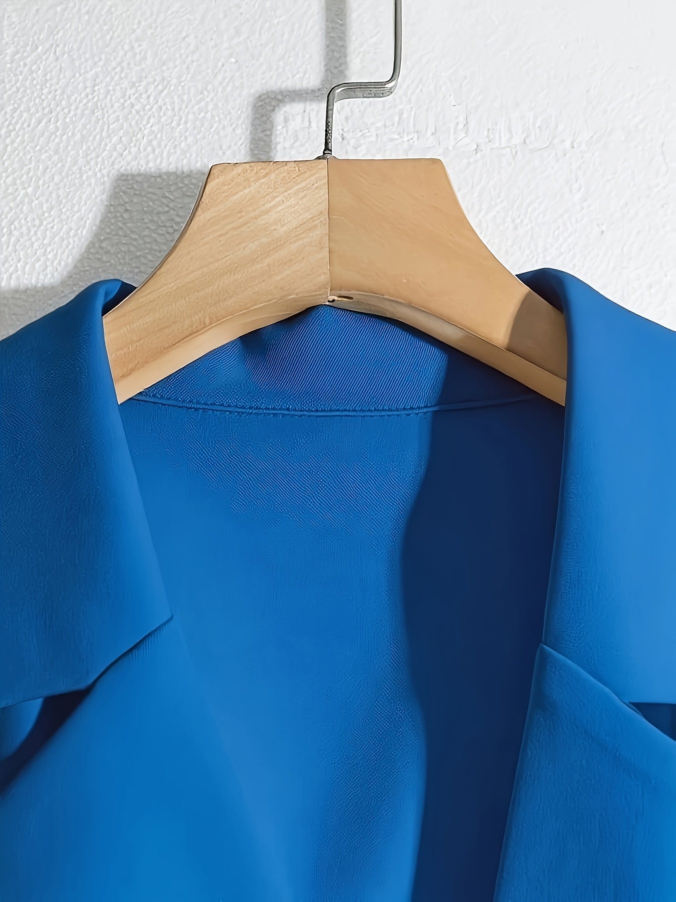 Damen Elegante Ärmellose Weste mit Taillengürtel und Reverskragen – Business & Freizeit Chic