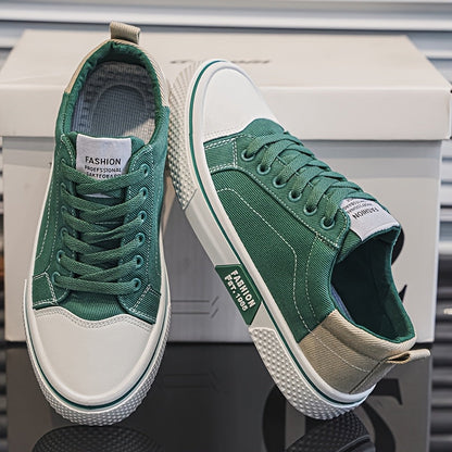 Herren Low-Top Sneaker im Retro-Skateboard Stil – Modische Freizeitschuhe für Alltag und Streetwear