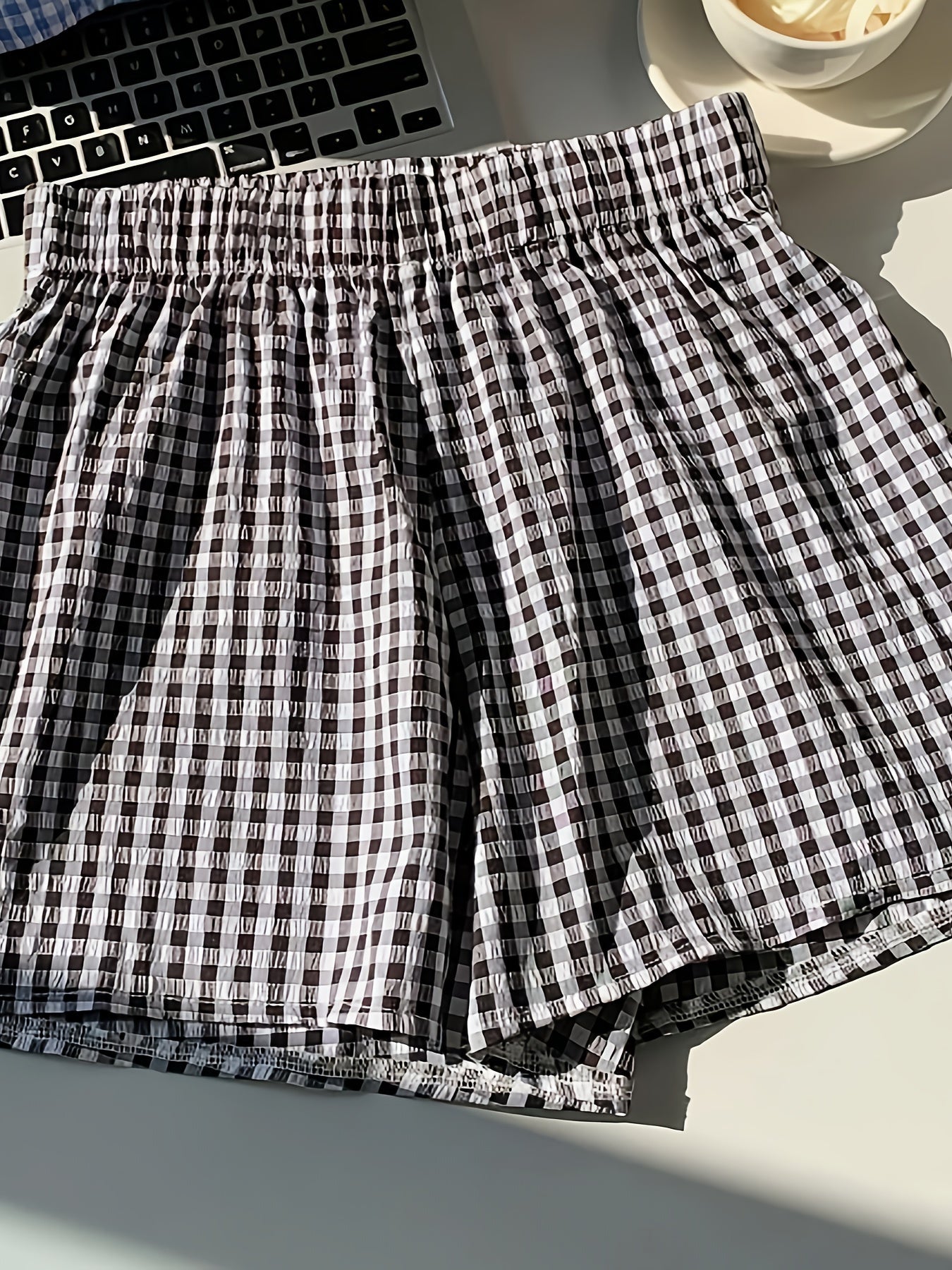 Damen Elegante High Waist Shorts mit Streifenmuster – Perfekt für Alltag & Freizeit