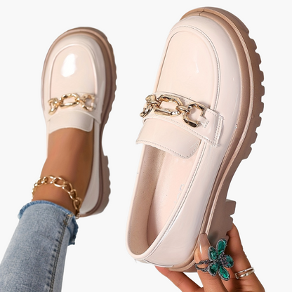Damen Loafer mit Kettenverzierung – Elegante Slip-On Schuhe für Alltag & Büro