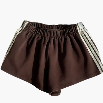 Damen Sport Shorts mit Streifen – Bequeme Trainingshose für Fitness & Freizeit