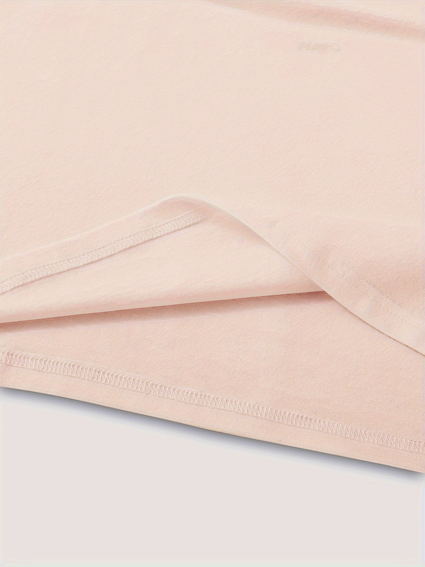 Damen T-Shirt mit Herz-Motiv – Casual Style für Alltag und Freizeit
