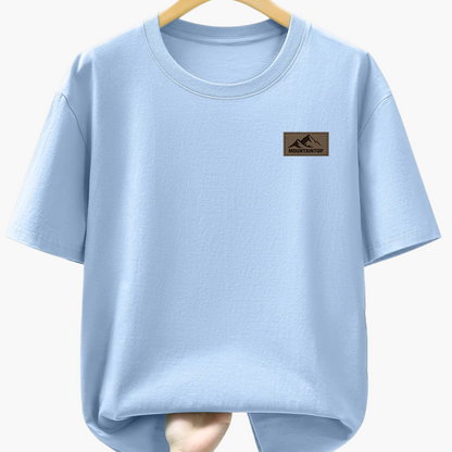 Herren T-Shirt mit Berg-Logo – Freizeit, Modern, Outdoor-inspiriert