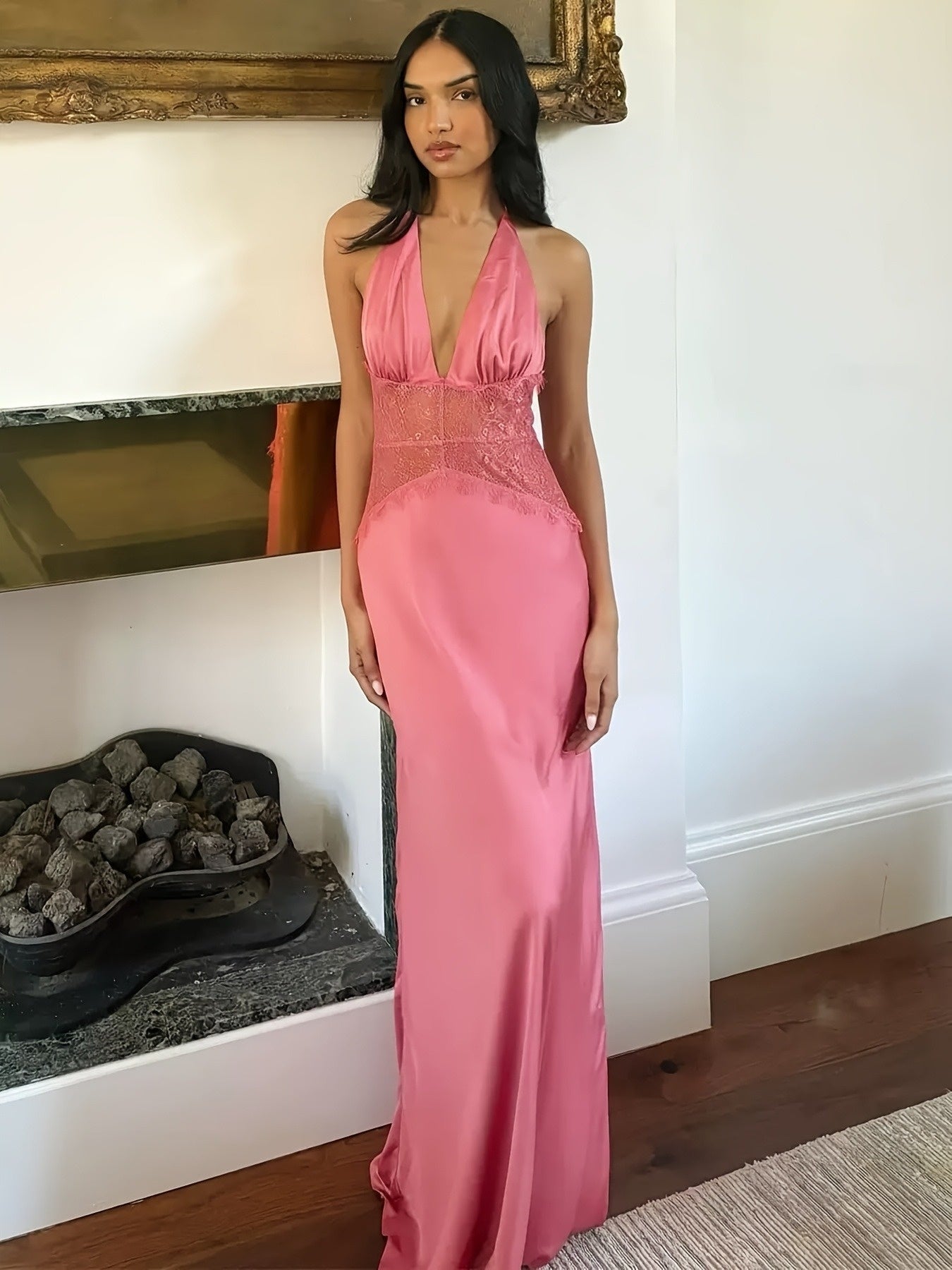 Damen Abendkleid Elegant mit Spitzen-Detail und Tiefem V-Ausschnitt – Perfekt für Besondere Anlässe