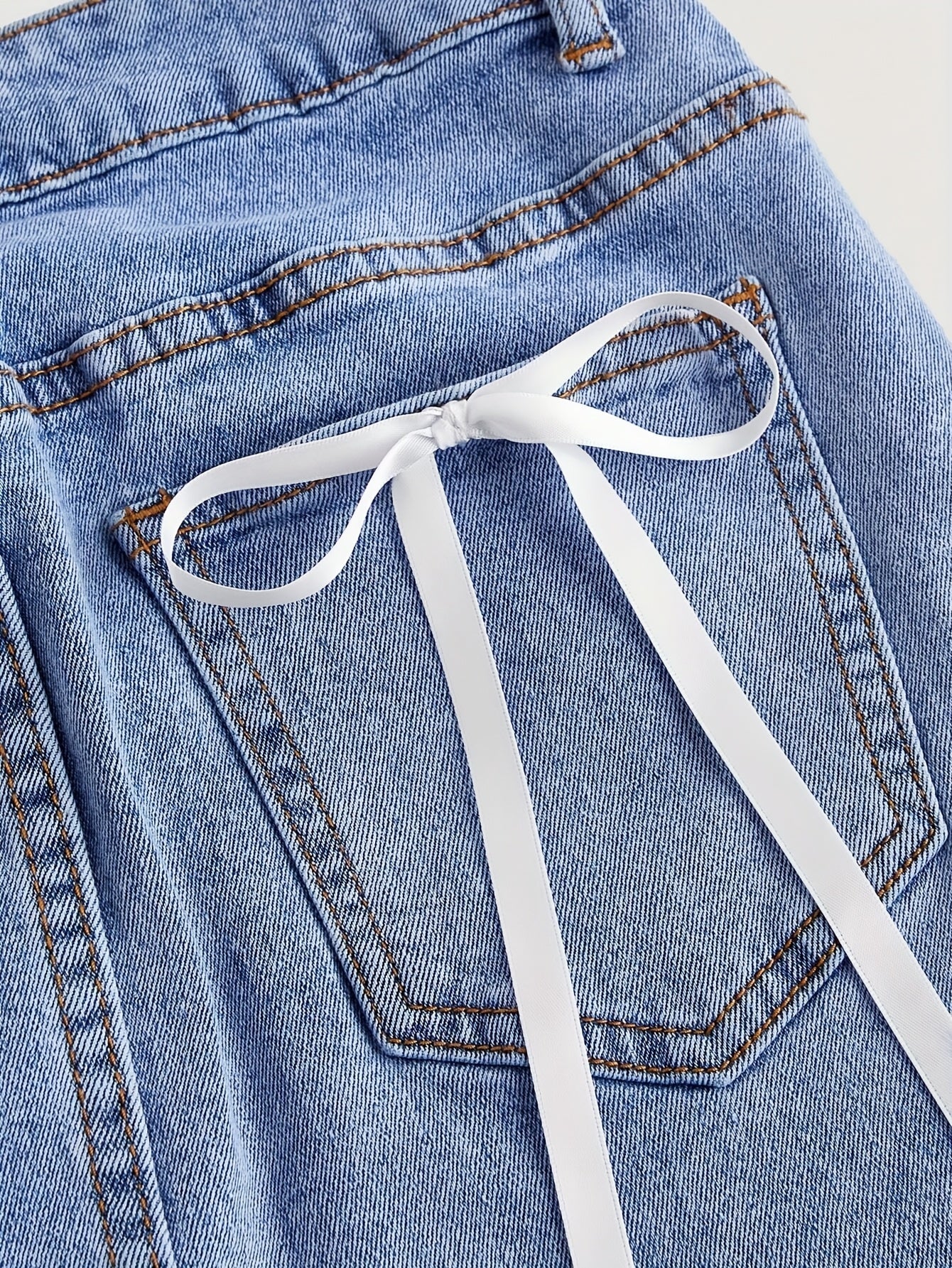 Damen Jeans Minirock mit Taschen und Schleifen – Modischer Streetstyle für Freizeit und Alltag