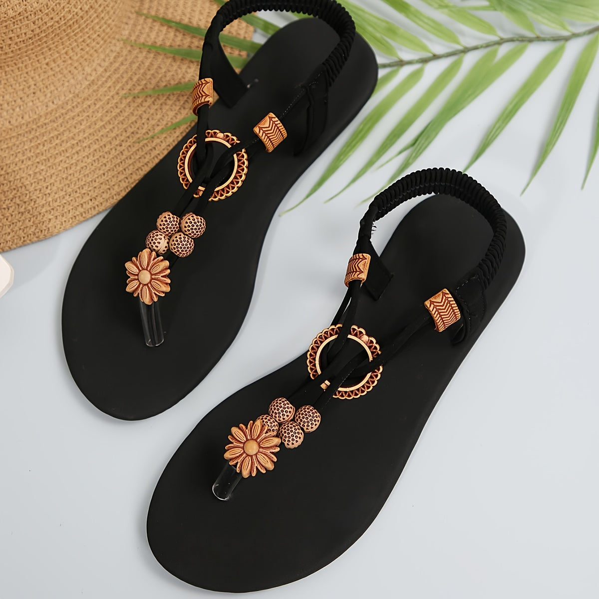 Damen Boho Sandalen mit Blüten- und Perlenverzierung – Bequeme Zehentrenner für Alltag und Urlaub