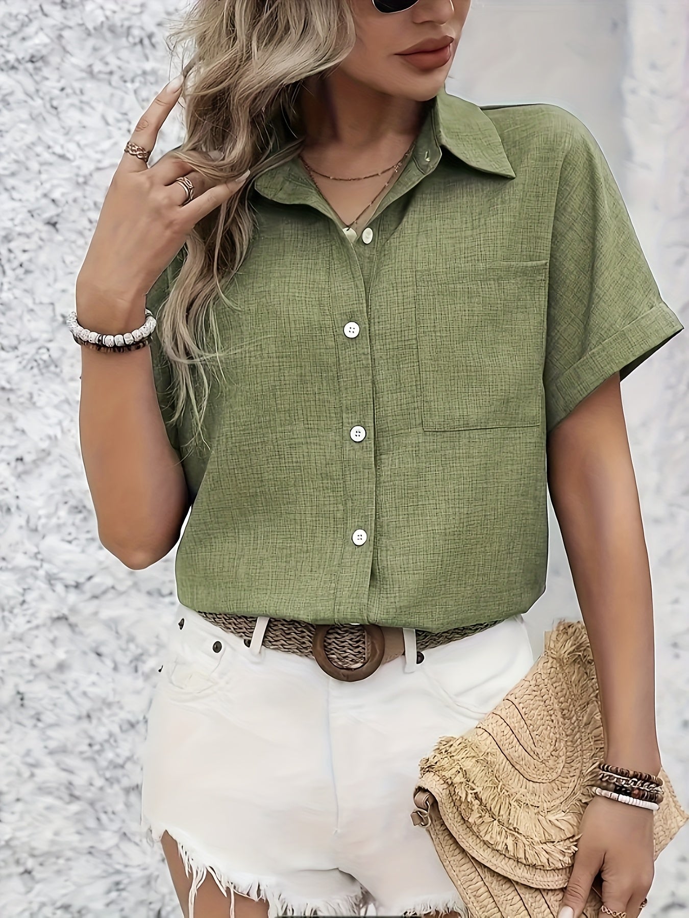 Damen Kurzarm Hemdbluse im Casual-Look – Klassisches Freizeit- und Alltagsoutfit