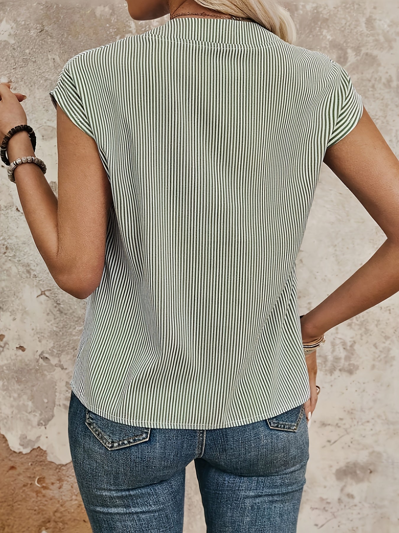 Damen Elegante Gestreifte Bluse mit V-Ausschnitt für Freizeit und Büro