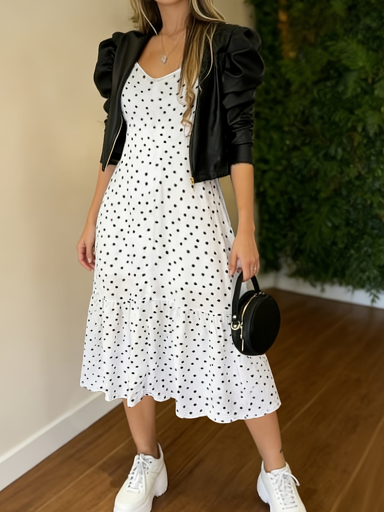 Damen Midikleid mit Punkten und V-Ausschnitt – Eleganter Alltags- und Party-Look