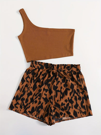 Damen Sommer Set mit Ein-Schulter-Top und Animalprint Shorts – Modisches Freizeit Outfit
