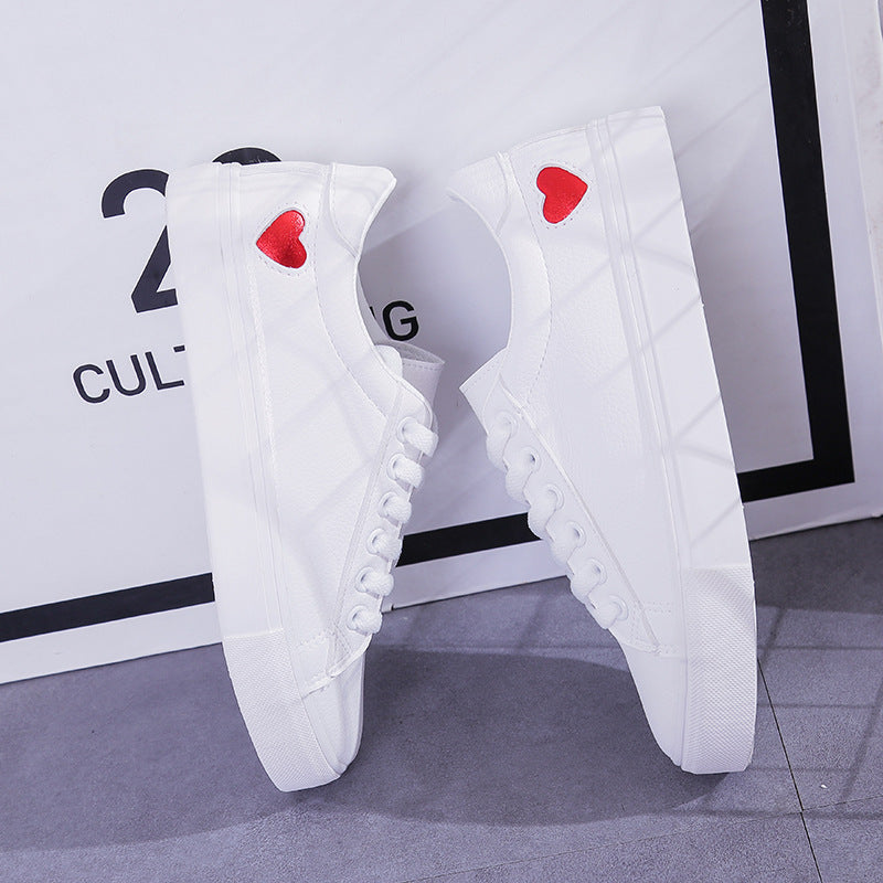 Grace – Damen Sneaker aus Kunstleder mit Herzmuster