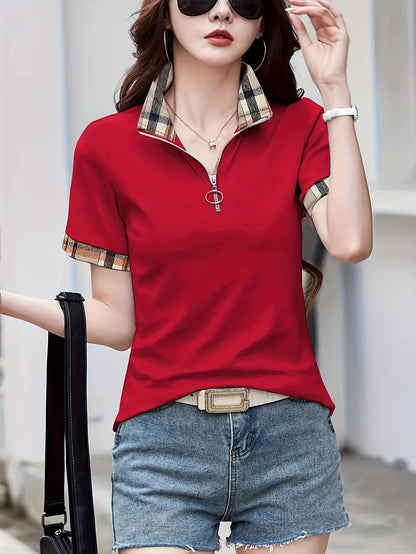 Damen Poloshirt mit Reißverschluss-Kragen und Karodetails – Modisches Freizeitshirt für Alltag und Ausgehen