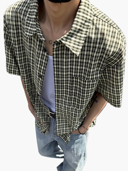 Herren Kurzarm Freizeithemd im karierten Oversize-Look – Lässiger Style für Alltag und Freizeit