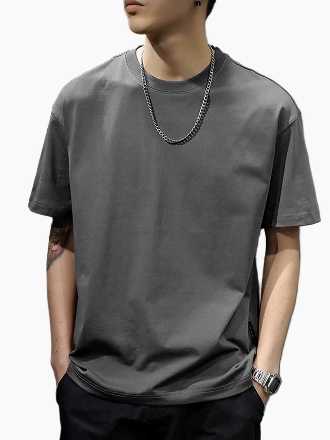 Herren Basic Oversize T-Shirt – Lässiger Streetwear Stil für Alltag & Freizeit