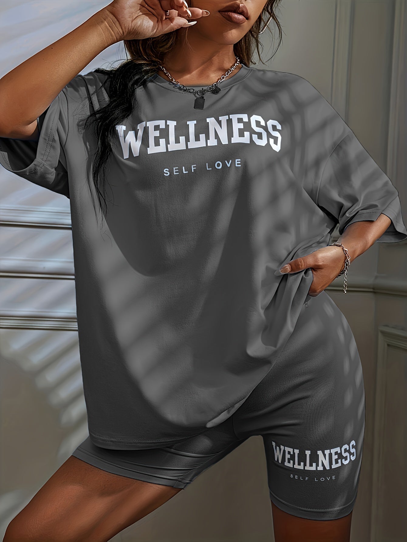 Damen Wellness Lounge Set Oversize T-Shirt & Radlerhose – Entspanntes Freizeit-Outfit mit Motivdruck