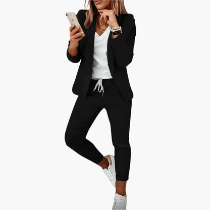 Damen Hosenanzug im Casual-Business-Look