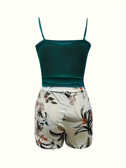 Damen Sommer-Outfit mit Wickel-Top und High-Waist Shorts – Eleganter Freizeitstil für den Alltag