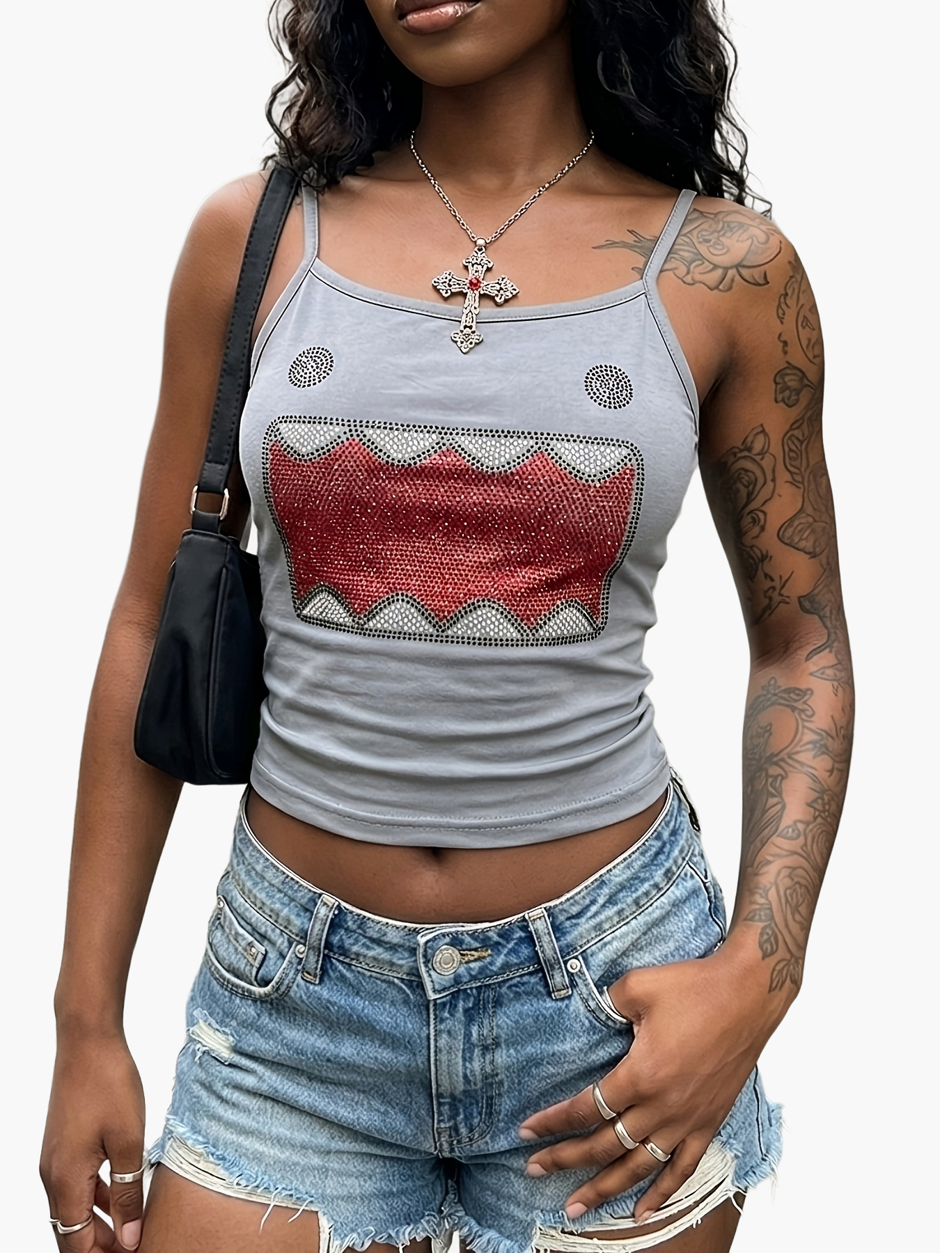 Damen Y2K Streetwear Tanktop mit Cartoon-Motiv und Ripped Jeans – Trendy Urban Style