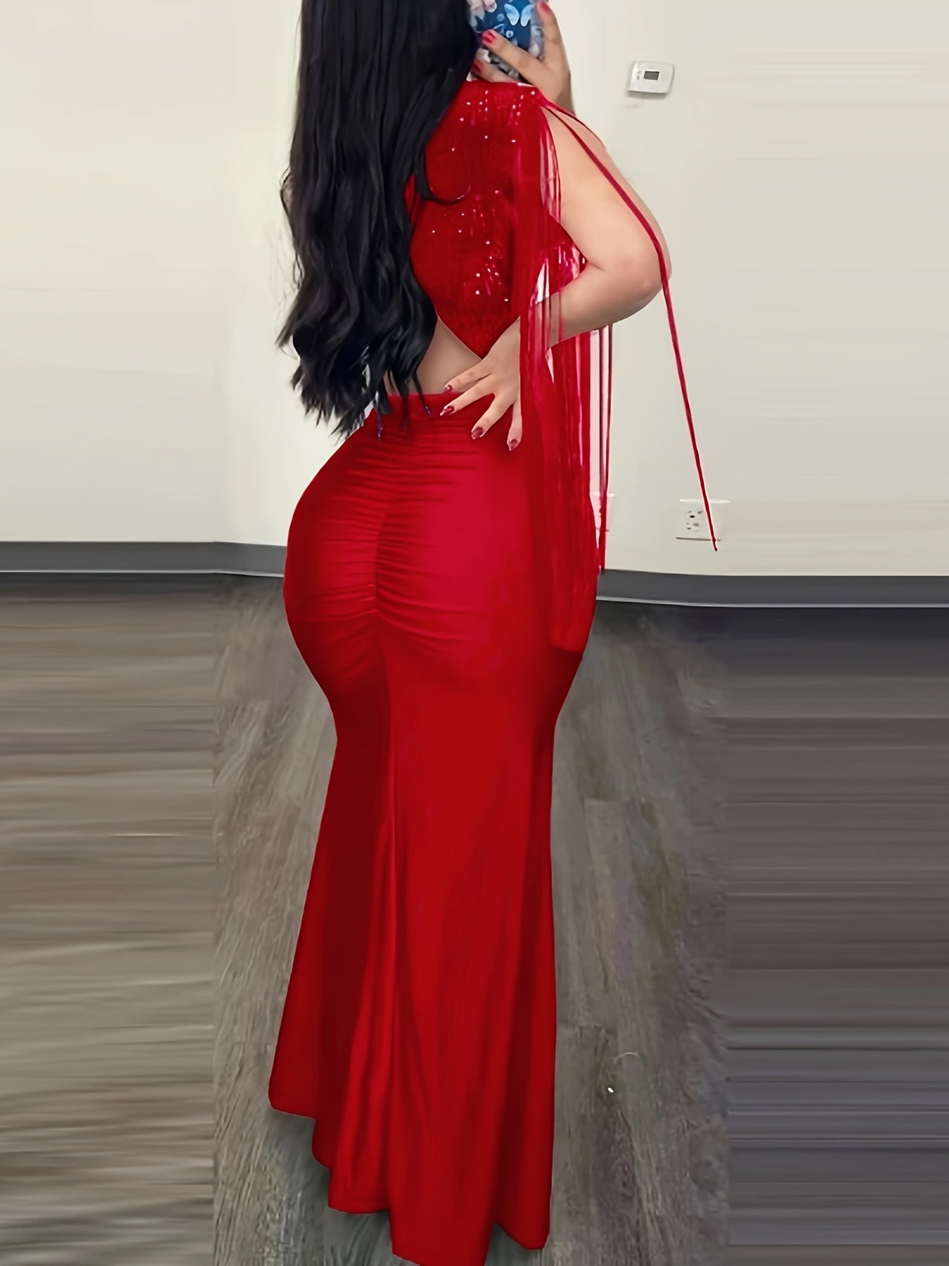 Damen Abendkleid Elegant mit Fransenärmeln und hohem Schlitz – Perfekt für festliche Anlässe