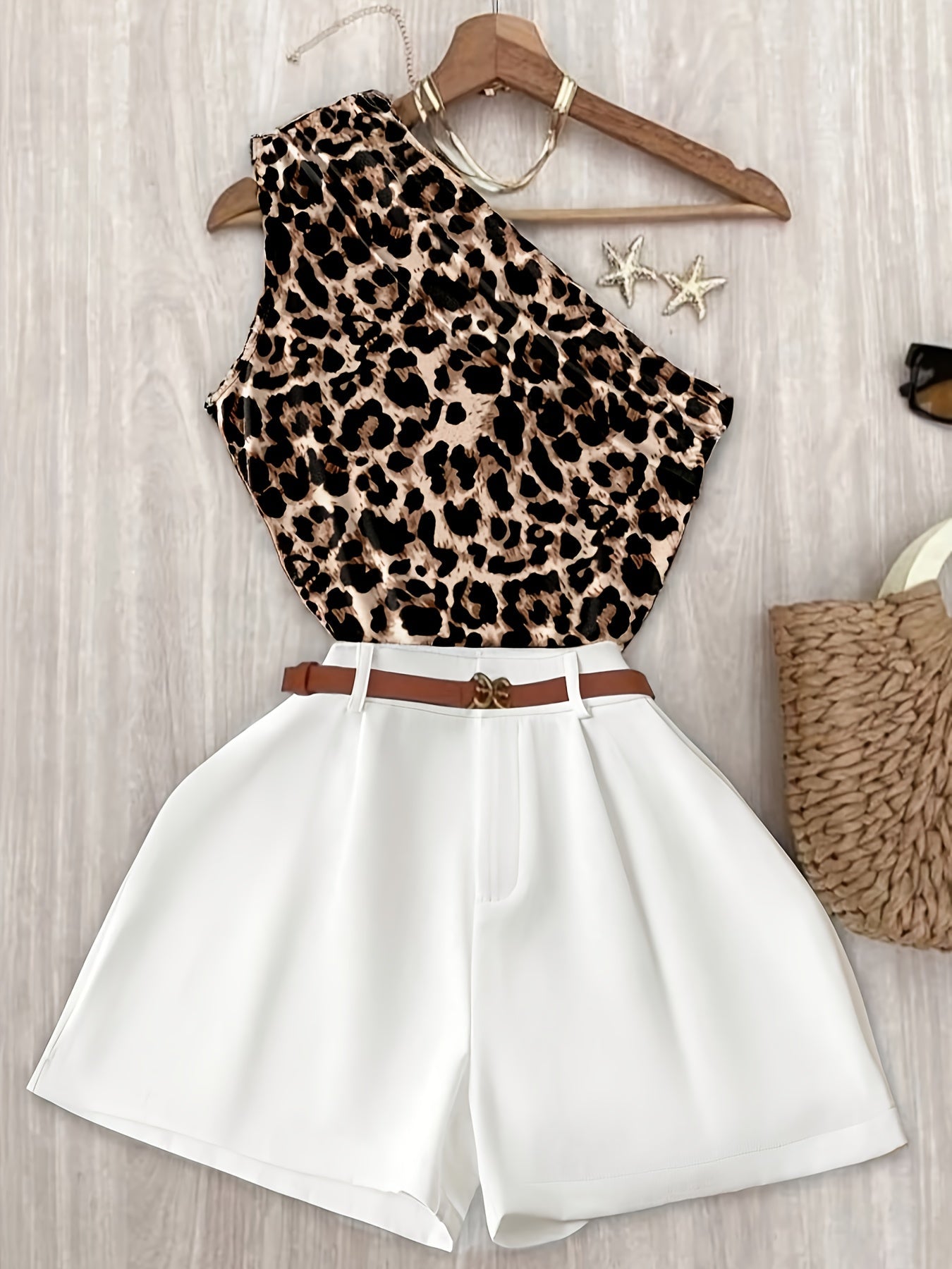 Damen Ein-Schulter-Einteiler mit Shorts – Eleganter Sommer-Jumpsuit für Freizeit & Urlaub