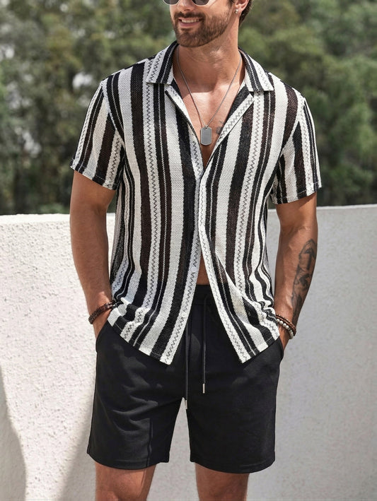Herren Kurzarm Resorthemd im modernen Streifen-Design für Freizeit und Urlaub