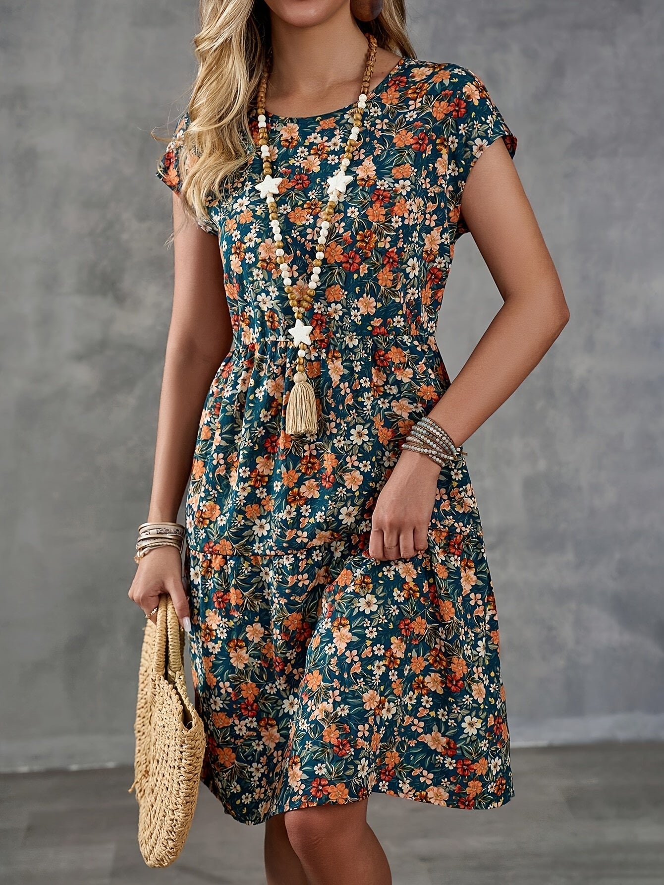 Damen Freizeitkleid mit Blumenmuster im Boho-Stil – Sommerkleid mit Kurzarm für Urlaub und Alltag