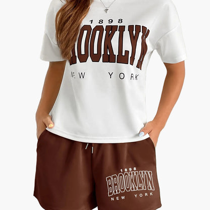 Damen Streetstyle Zweiteiler Set – Brooklyn New York Print T-Shirt und Shorts, Urban Freizeit Outfit