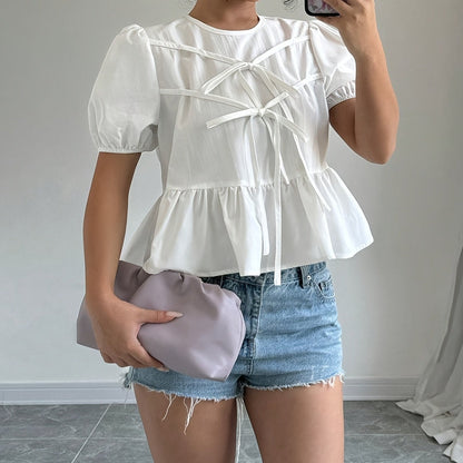Damen Peplum-Bluse mit Puffärmeln und Schleifendetails – Romantischer Vintage-Stil für Alltag und Freizeit