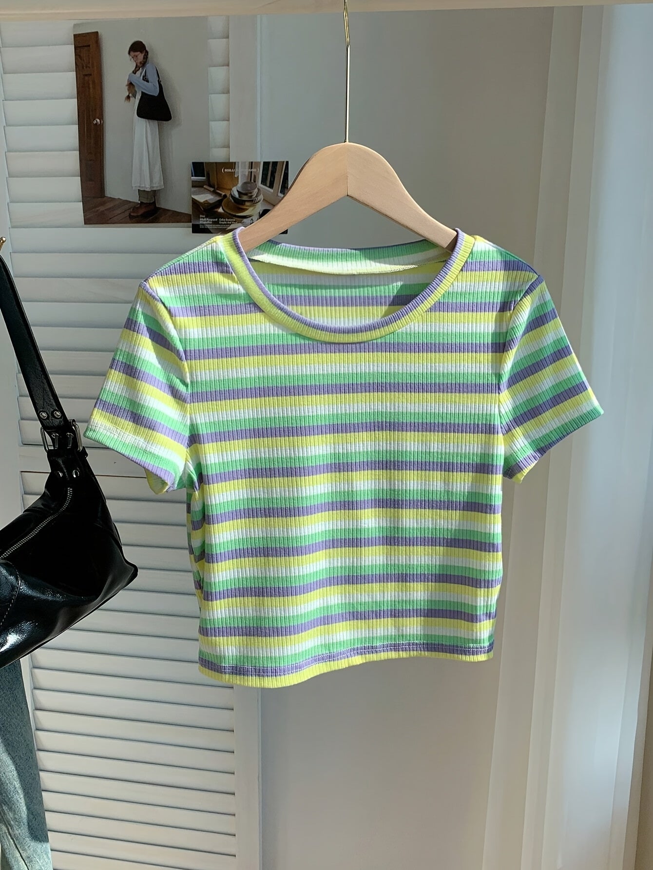 Damen Modernes Streifen-Rippstrick T-Shirt – Kurzarm, Lässiger Streetstyle