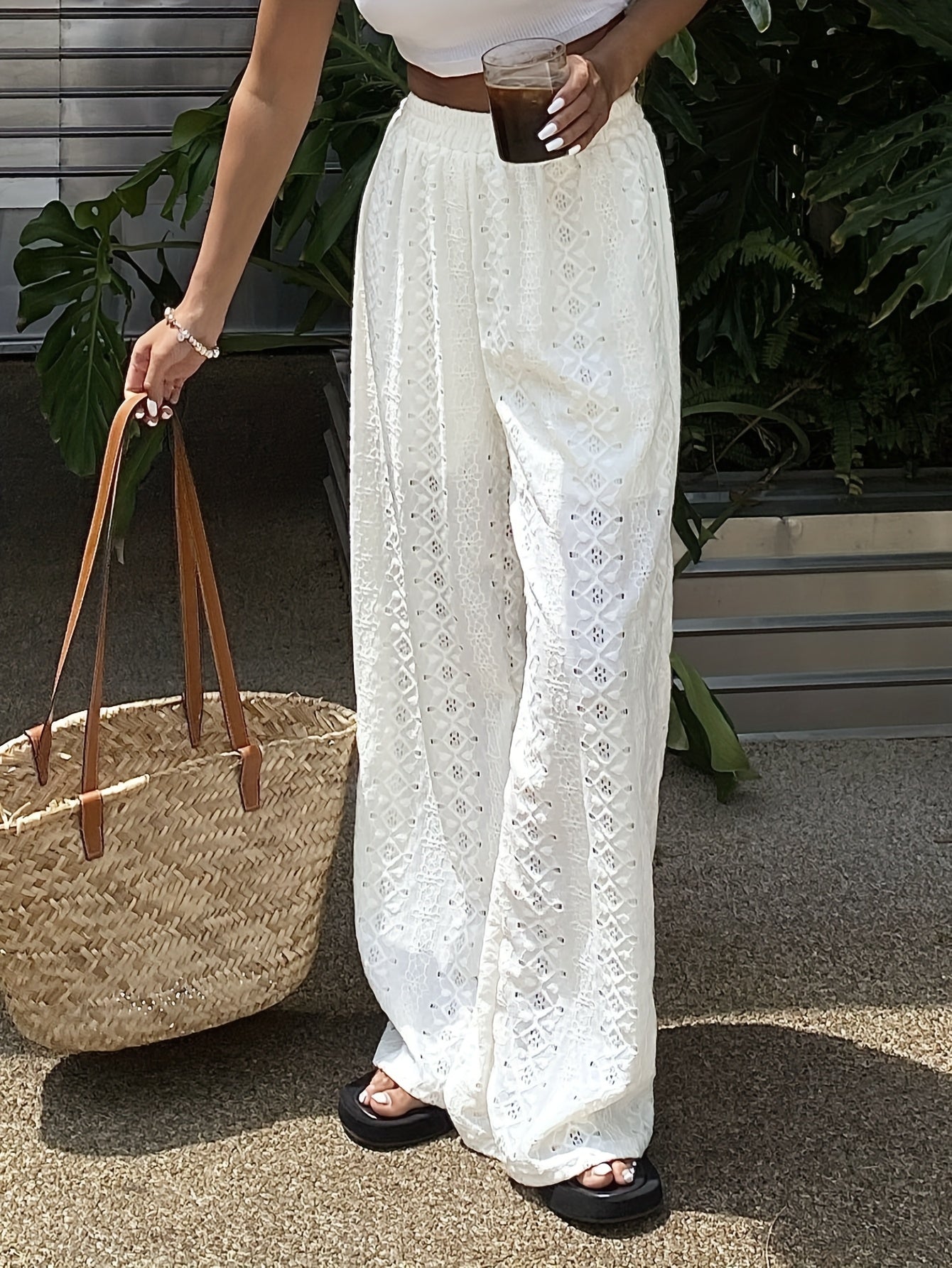 Damen Weite Broderie-Hose mit Spitze und Elastikbund – Eleganter Boho-Style für Strand und Freizeit