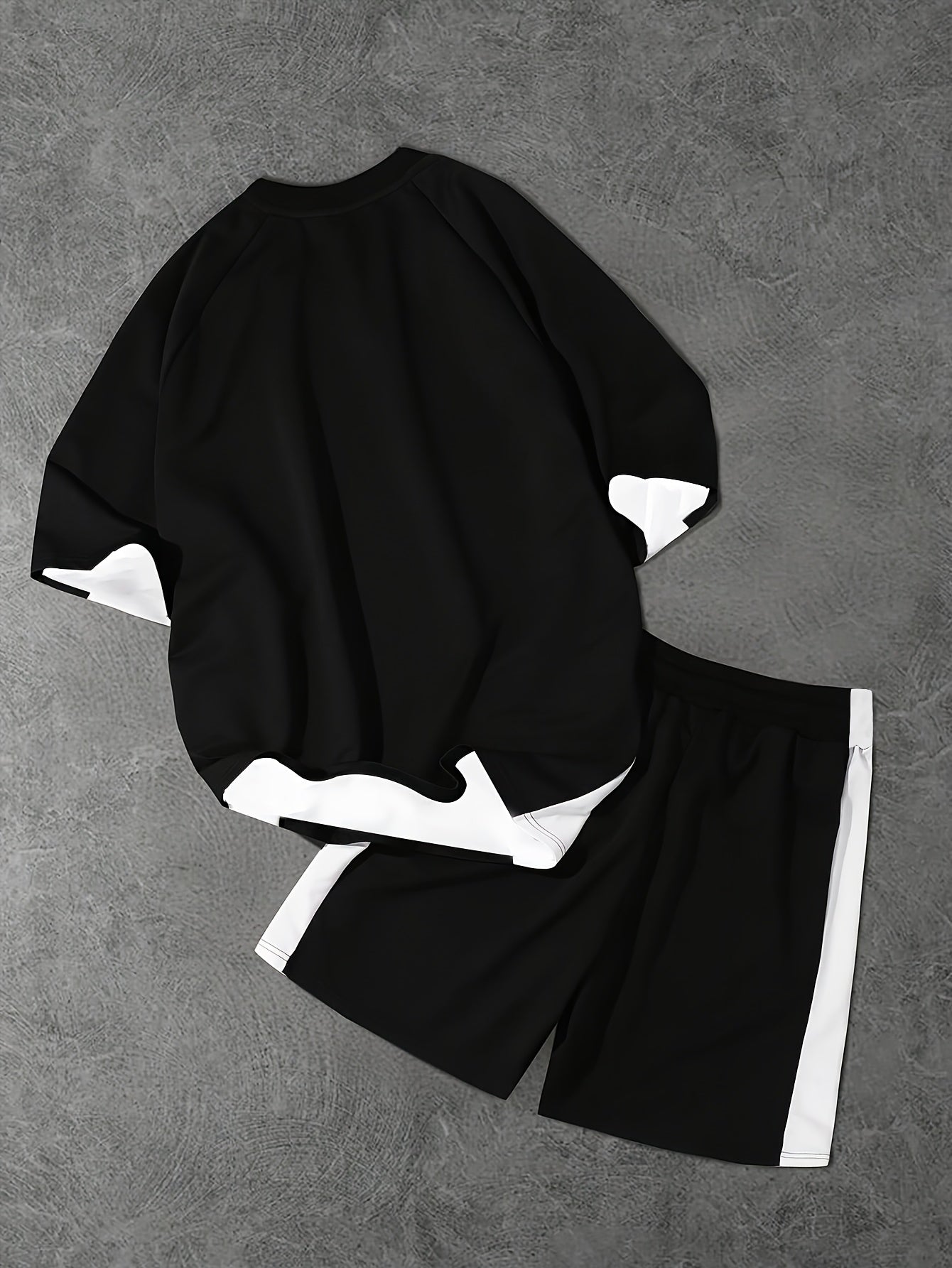 Herren Urban Streetwear Set mit Raglan-Shirt und Shorts – Sportlicher Freizeit-Look