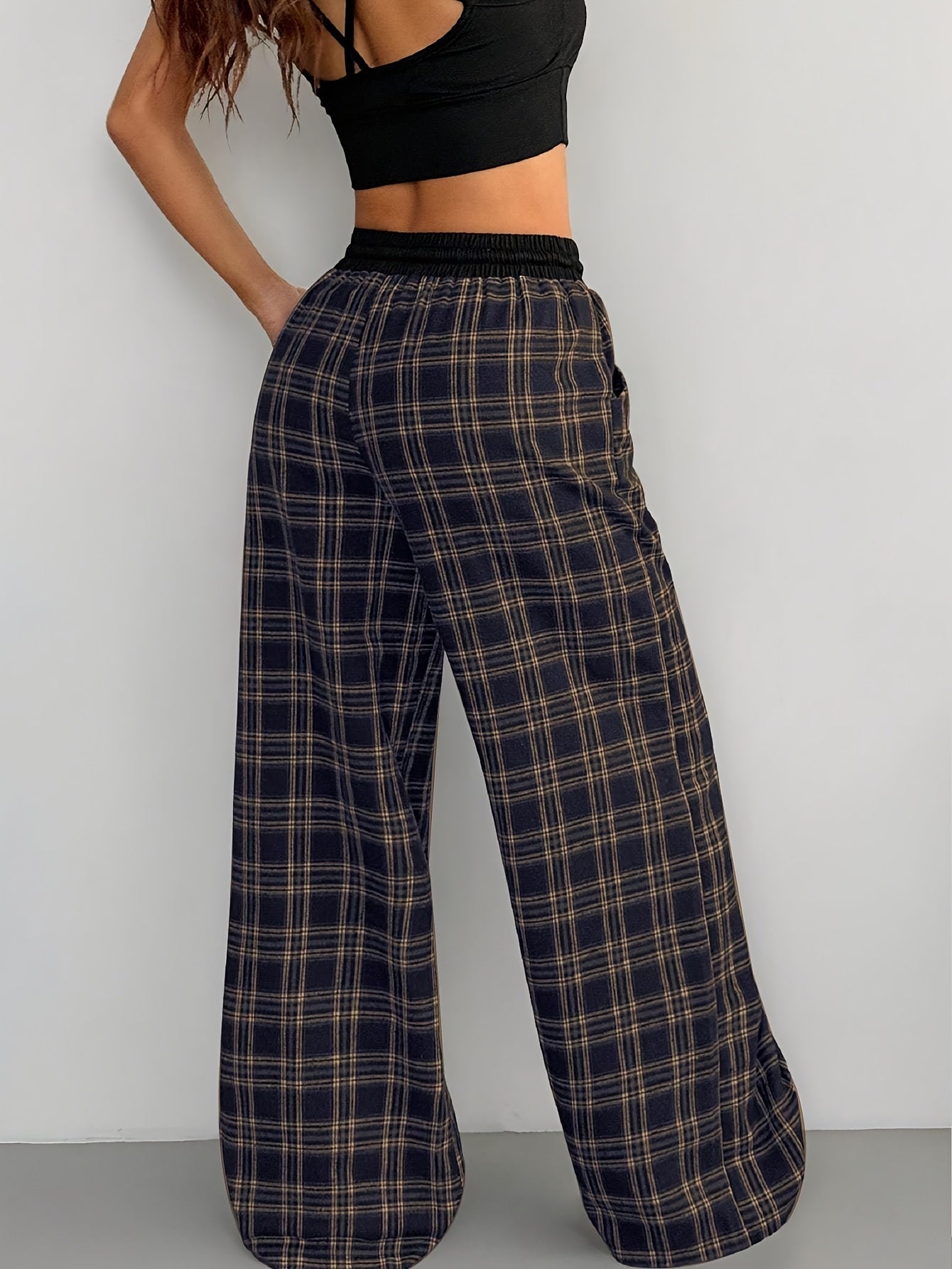 Damen Weite Freizeit-Hose mit Karomuster und Tunnelzug – Lässiger Streetstyle für Alltag & Wochenende
