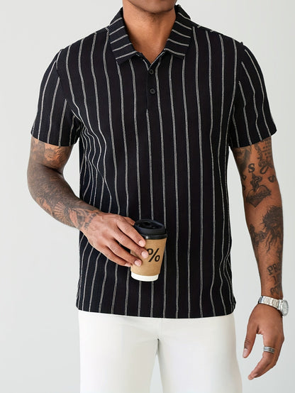Herren Poloshirt mit Nadelstreifen – Modernes Kurzarm-Design für Alltag und Freizeit