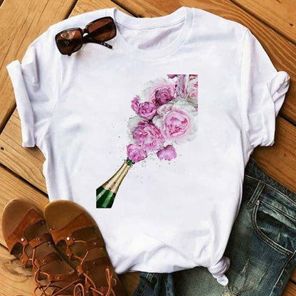 Jasmine – Kawaii T-Shirt mit Roségold-Weinglas