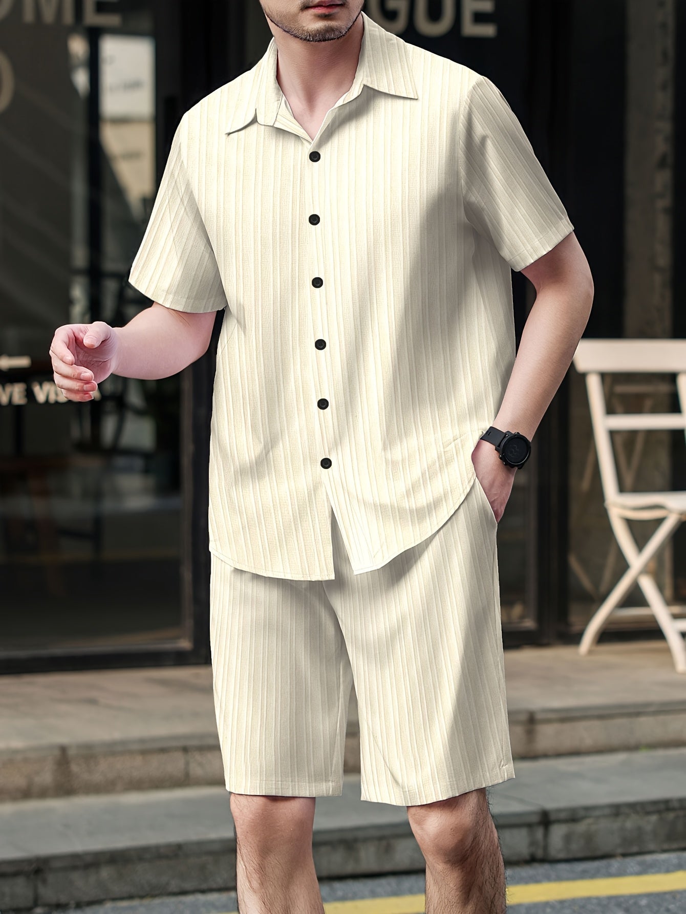 Herren Sommer Freizeit Set – Kurzarm Hemd und Shorts, Modernes Lounge Outfit für Alltag & Urlaub
