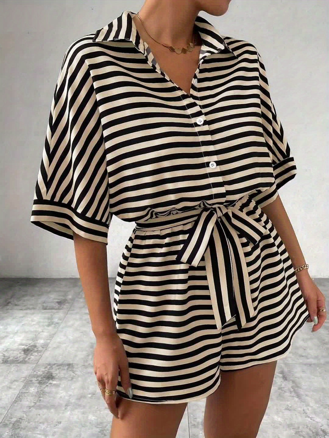Damen Sommer Overall gestreift – Lässiger Jumpsuit mit Gürtel für Alltag und Urlaub