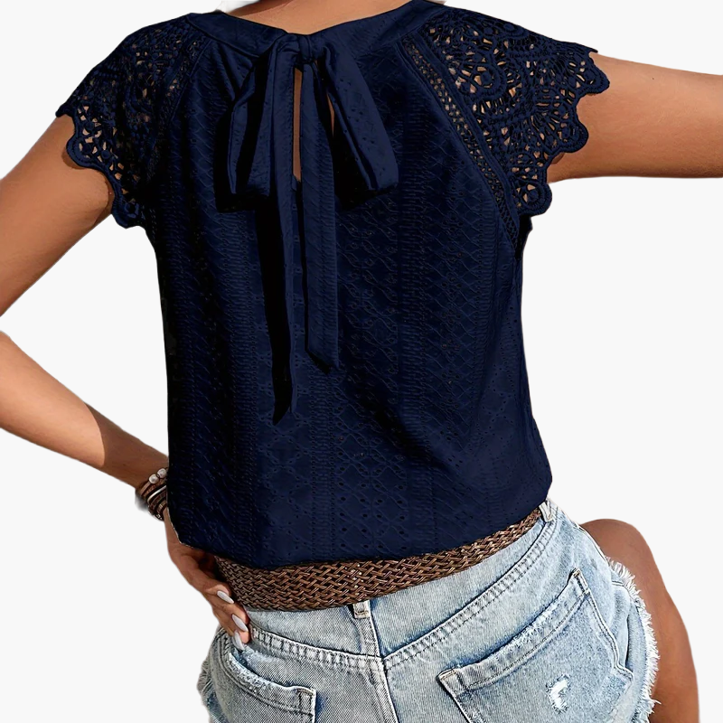 Damen Spitzentop mit Häkelärmeln und Rückenschleife – Sommer Freizeit Bluse