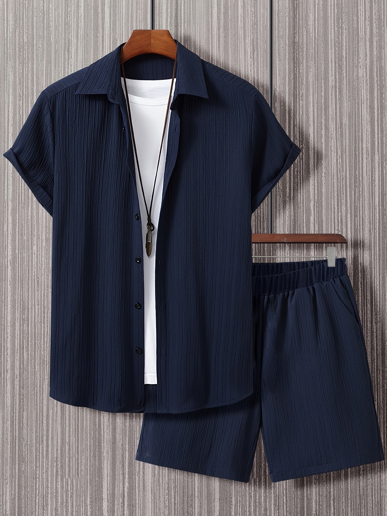 Herren Sommer Freizeit Set – Kurzarm Hemd und Shorts, Modernes Lounge Outfit für Alltag & Urlaub