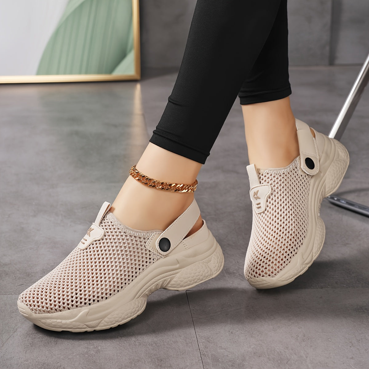 Damen Slip-On Sportliche Clogs für Komfort und Alltag – Atmungsaktive Freizeitschuhe mit Fersenriemen