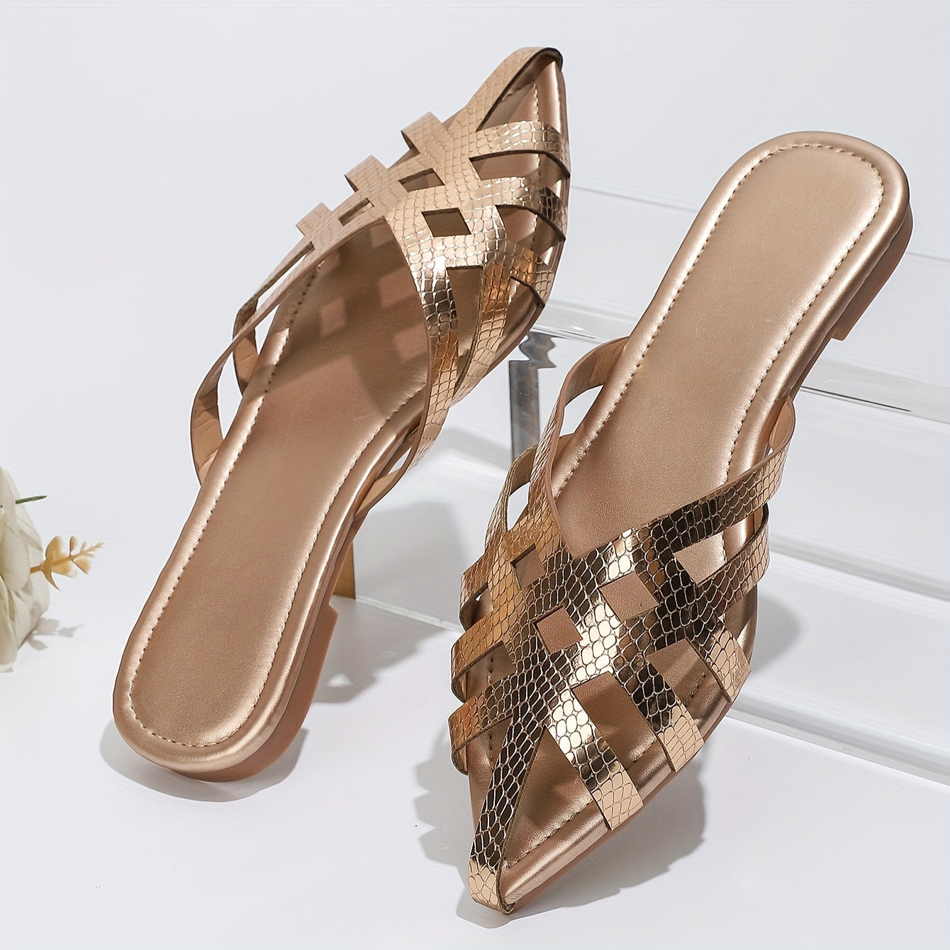 Damen Flache Mules mit Geflochtenem Design und Spitze – Elegante Slip-On Schuhe für Alltag und Ausgehen